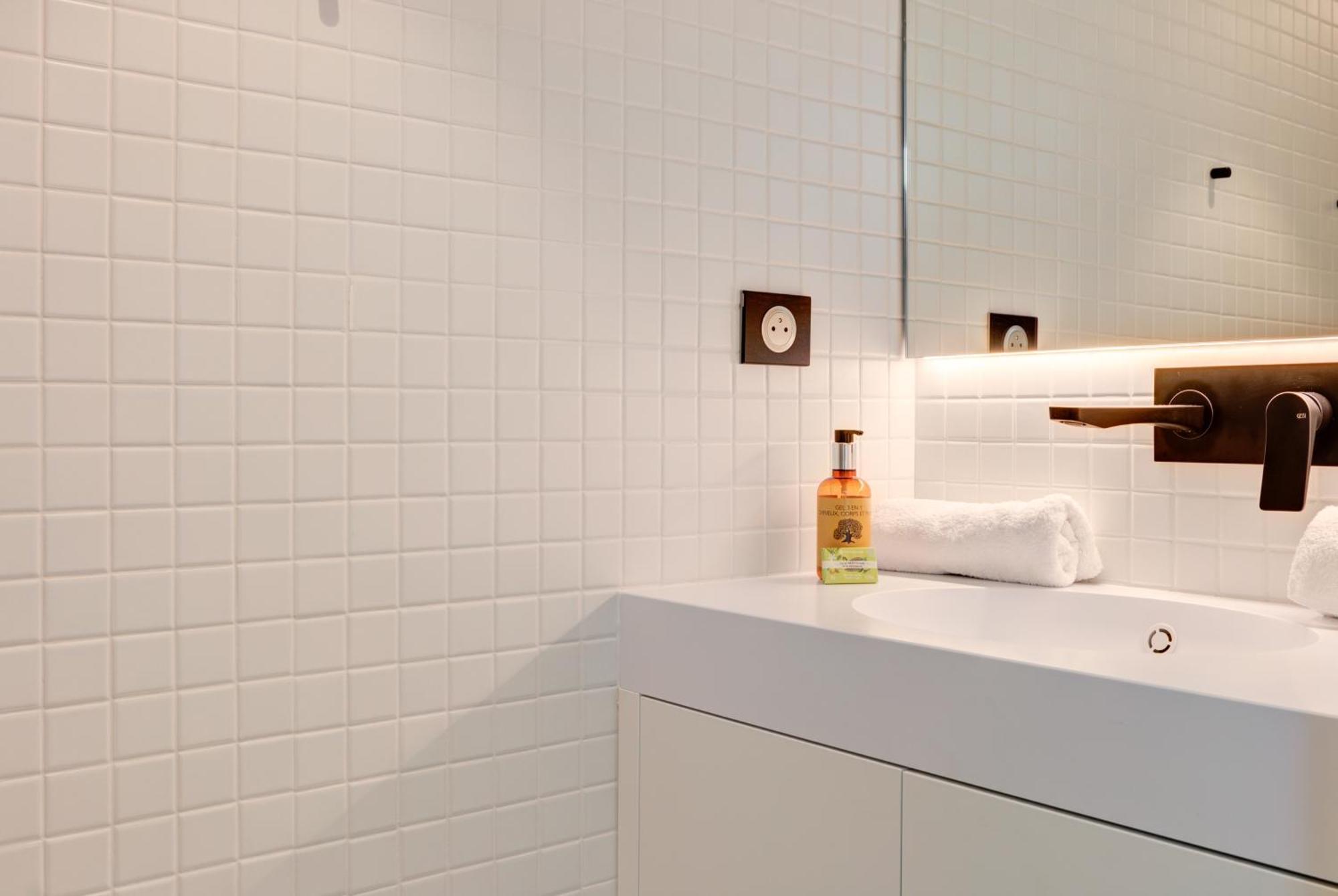 Immogroom - Appartements Luxueux - 2Min Du Palais - Vue Mer - Clim Cannes Ngoại thất bức ảnh